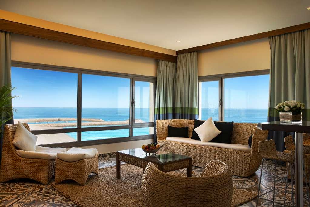 The Palms Beach Hotel And Spa - Kuwai 쿠웨이트 객실 사진